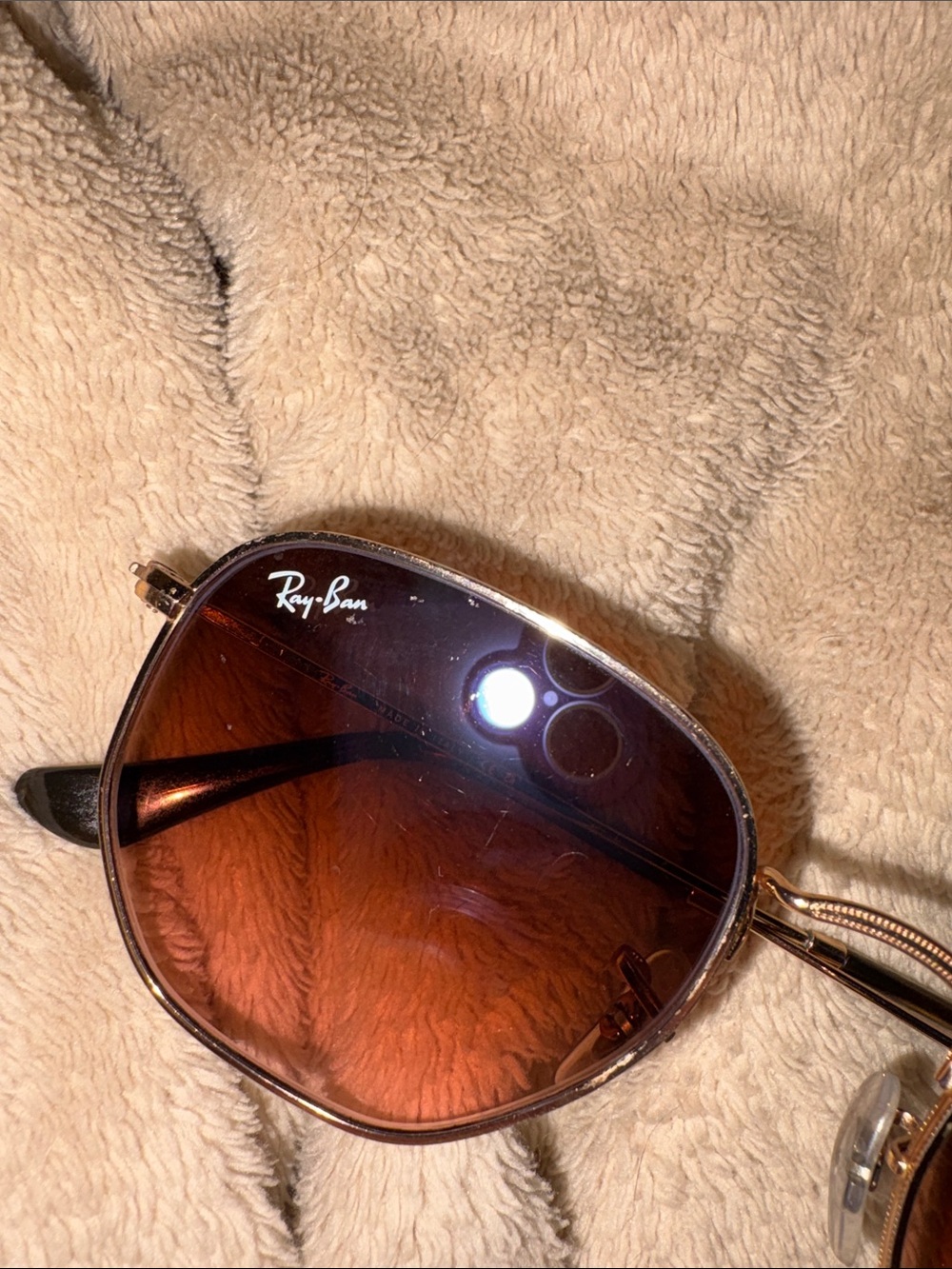 Ray-Ban Rose Gold Frame Sunglasses with Brown Gradient Lenses - Picture 4 of 5